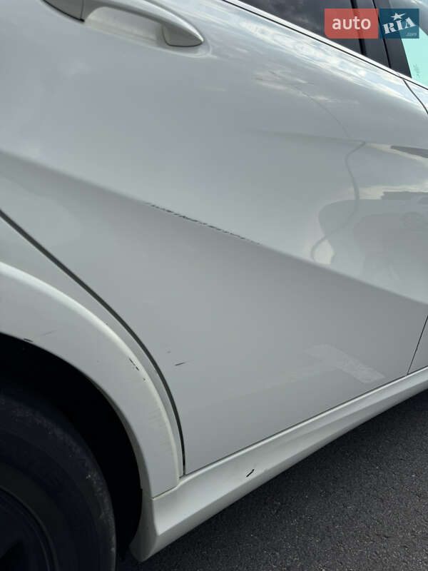 Mercedes-Benz B-Class 2015