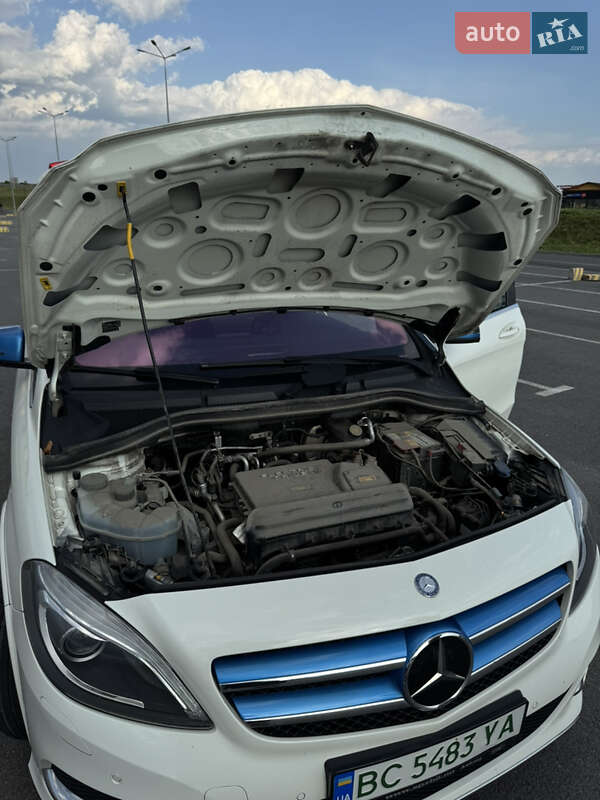 Mercedes-Benz B-Class 2015