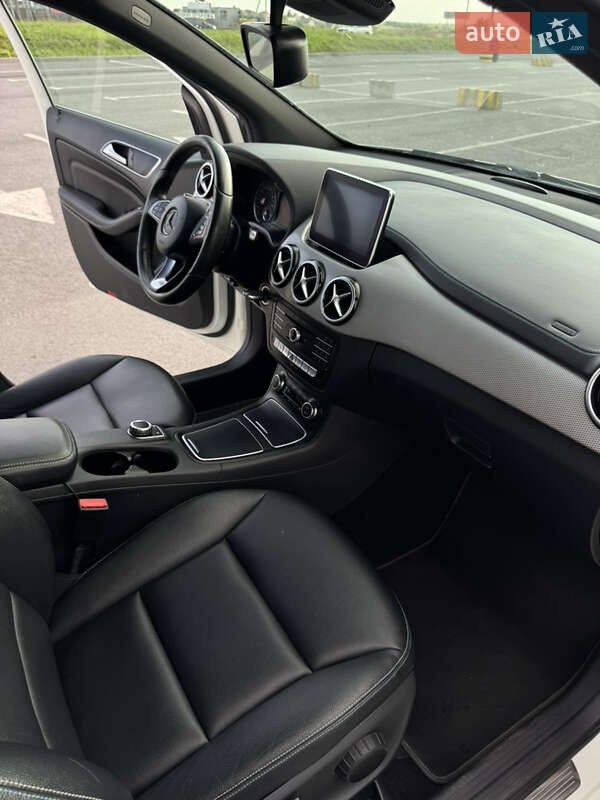 Mercedes-Benz B-Class 2015