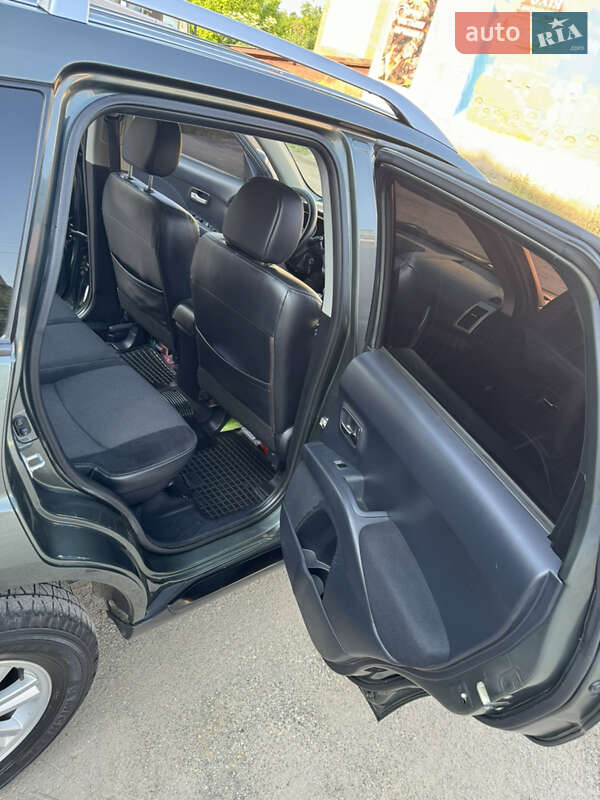 Citroen C-Crosser 2008