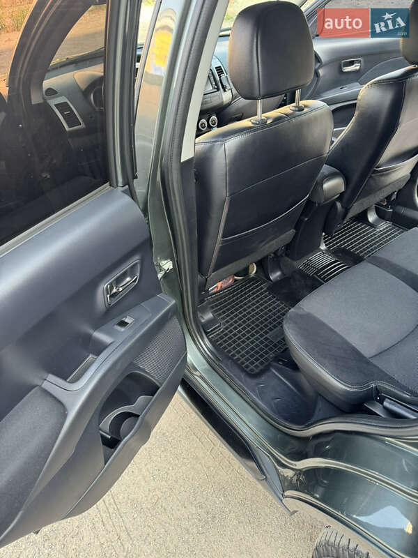 Citroen C-Crosser 2008