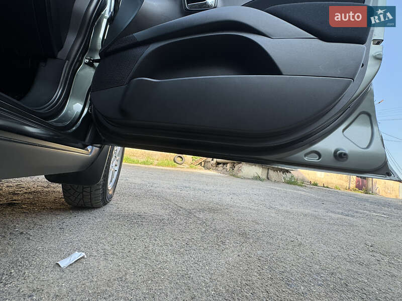 Citroen C-Crosser 2008