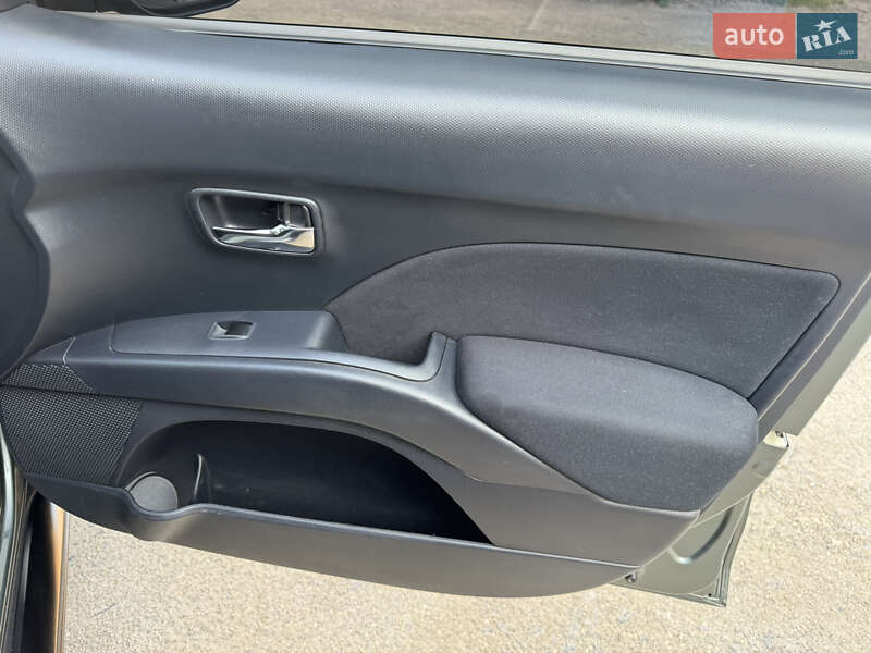 Citroen C-Crosser 2008