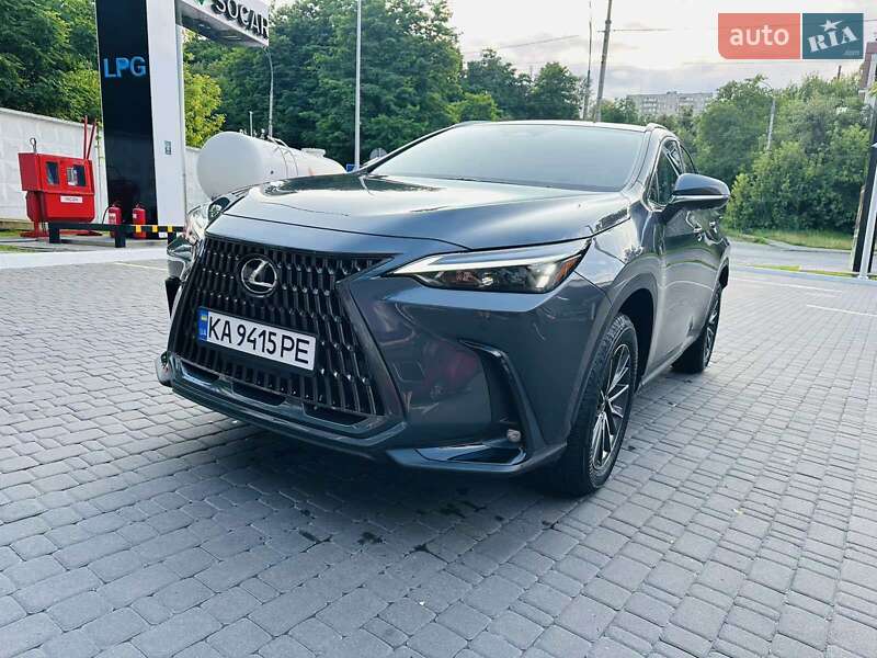 Lexus-3
