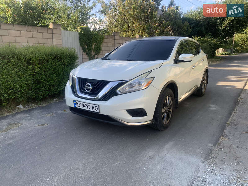 Nissan-3
