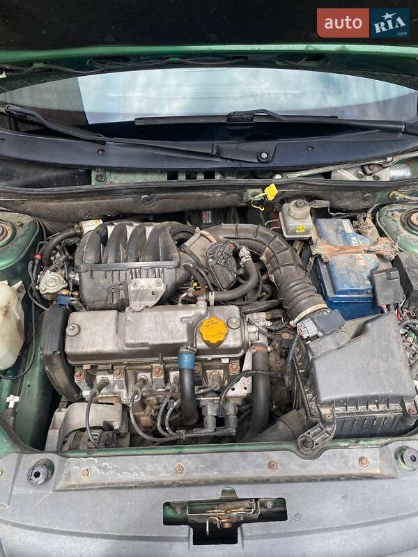 ВАЗ / Lada 2190 Granta 2017