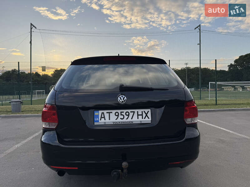 Volkswagen Golf 2011