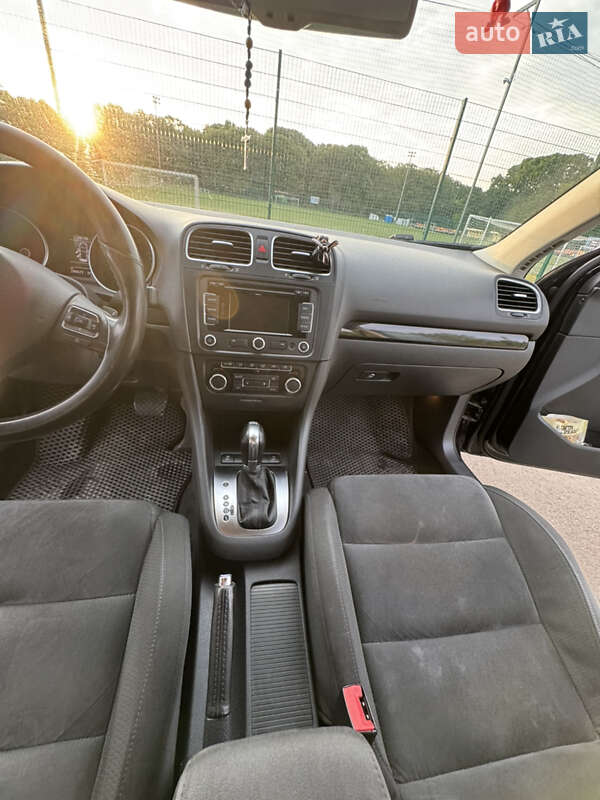 Volkswagen Golf 2011