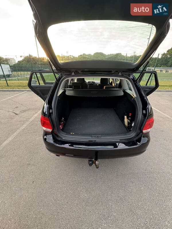 Volkswagen Golf 2011