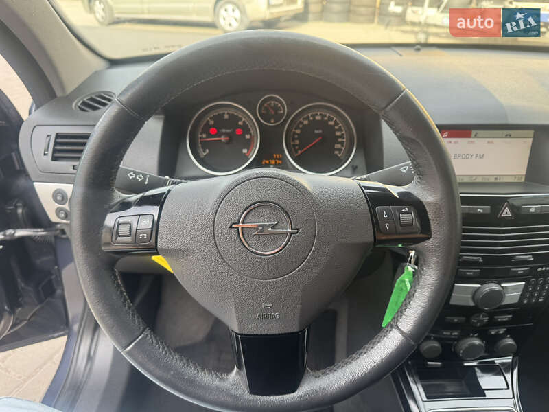 Opel-76