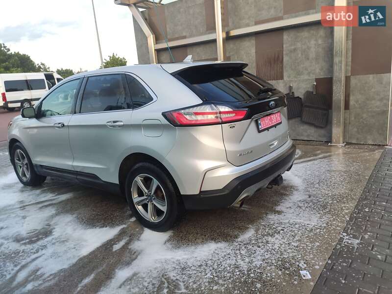 Ford Edge 2019