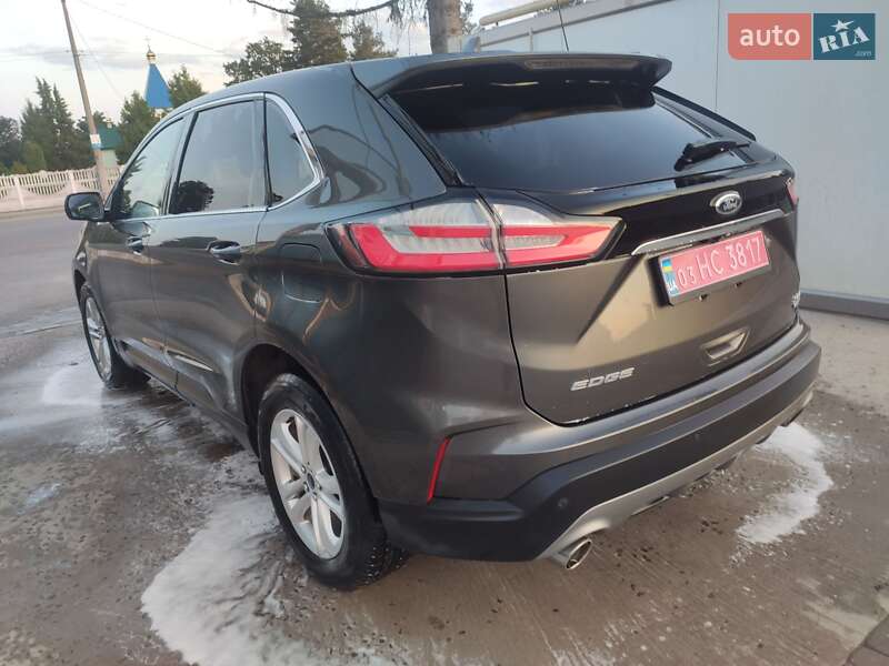 Ford Edge 2019