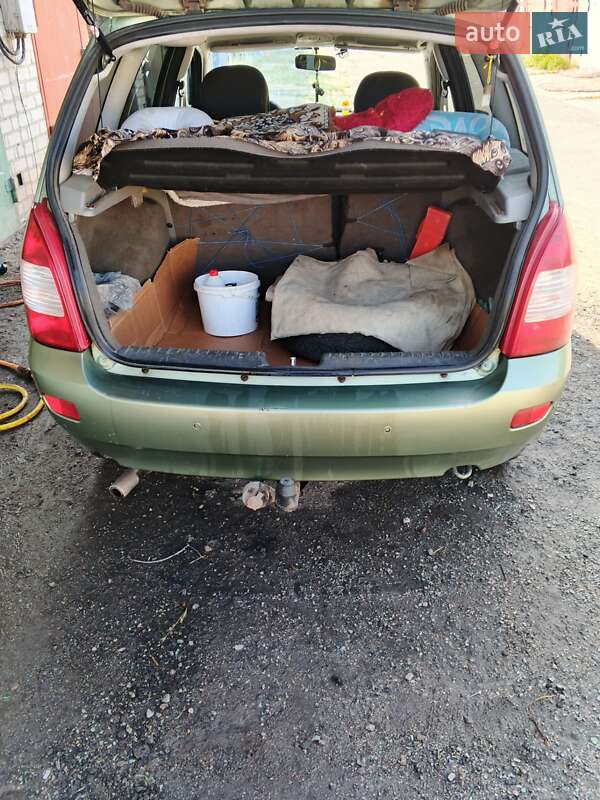 ВАЗ / Lada 1117 Калина 2011