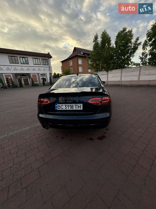 Audi A4 2012
