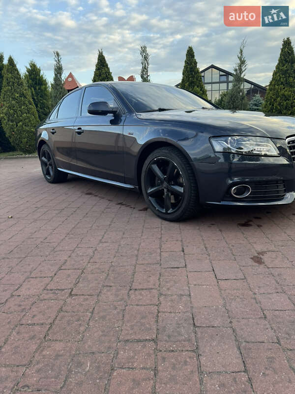 Audi A4 2012