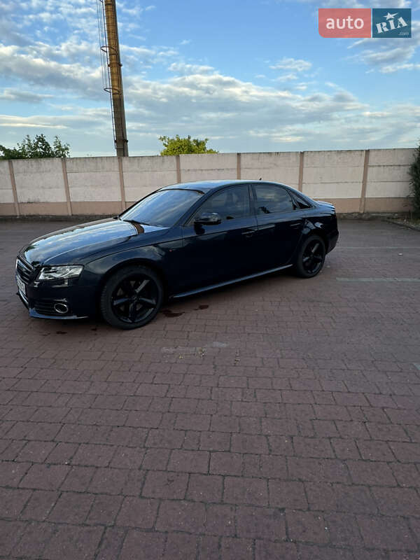 Audi A4 2012