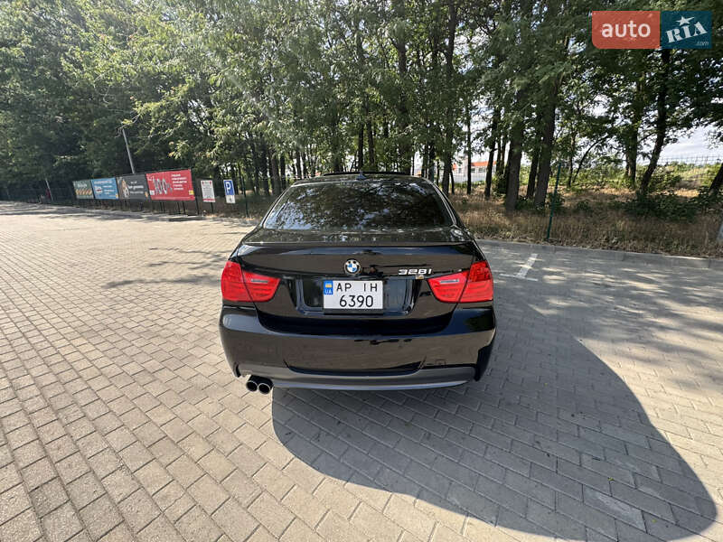 BMW 3 Series 2010