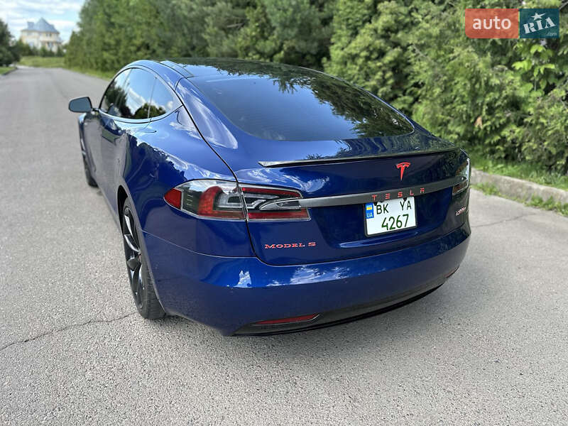 Tesla-9