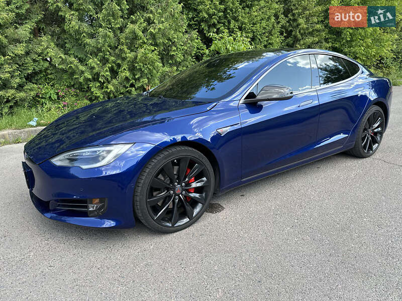 Tesla-16