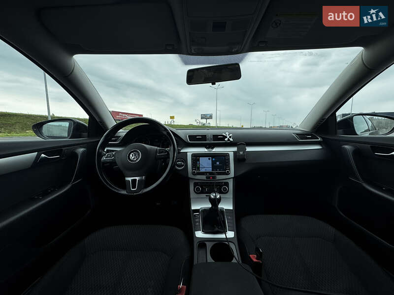 Volkswagen Passat 2010