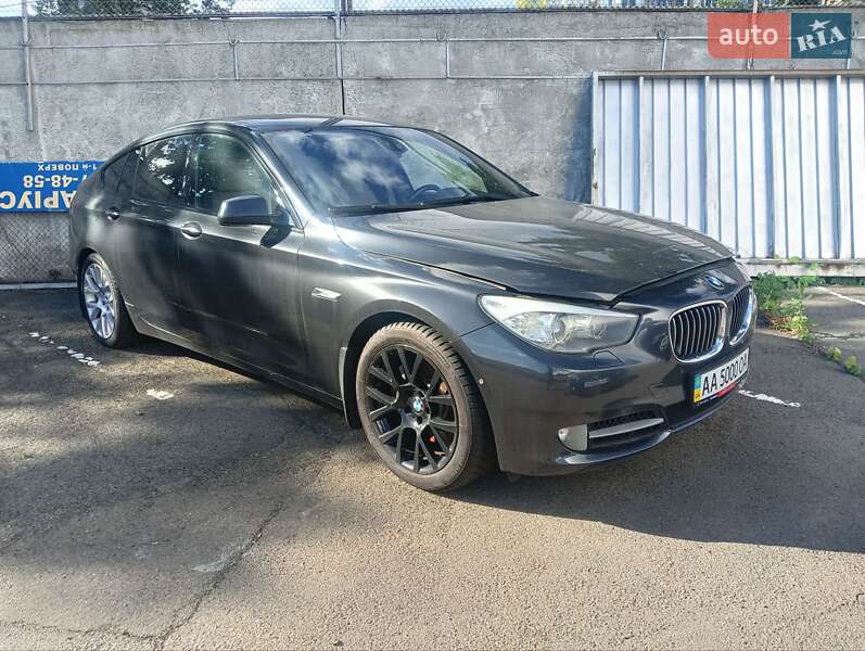 BMW 5 Series GT 2012