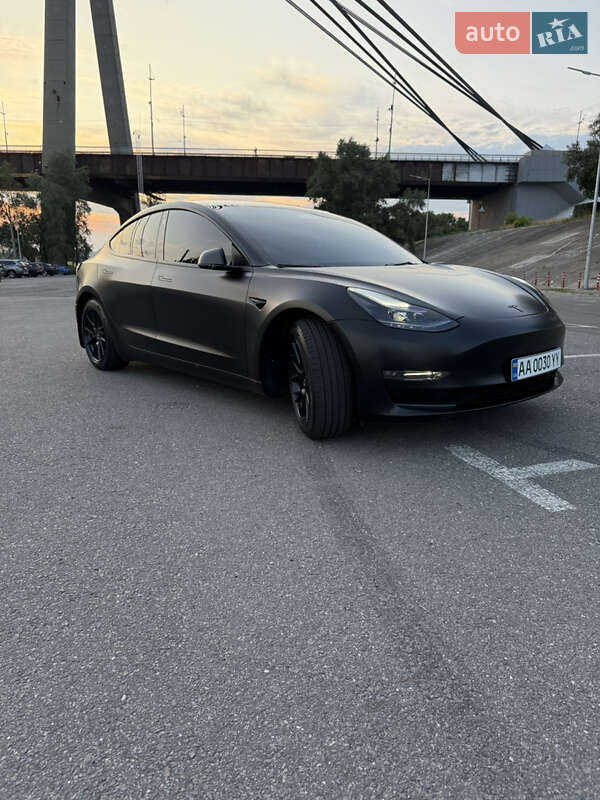Tesla-4