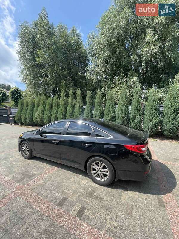 Hyundai-8