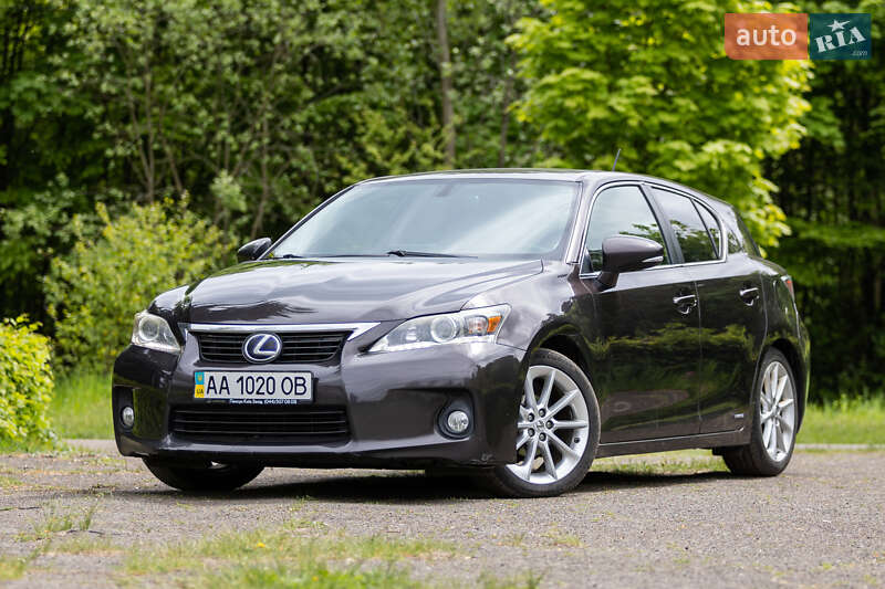 Lexus CT 2013