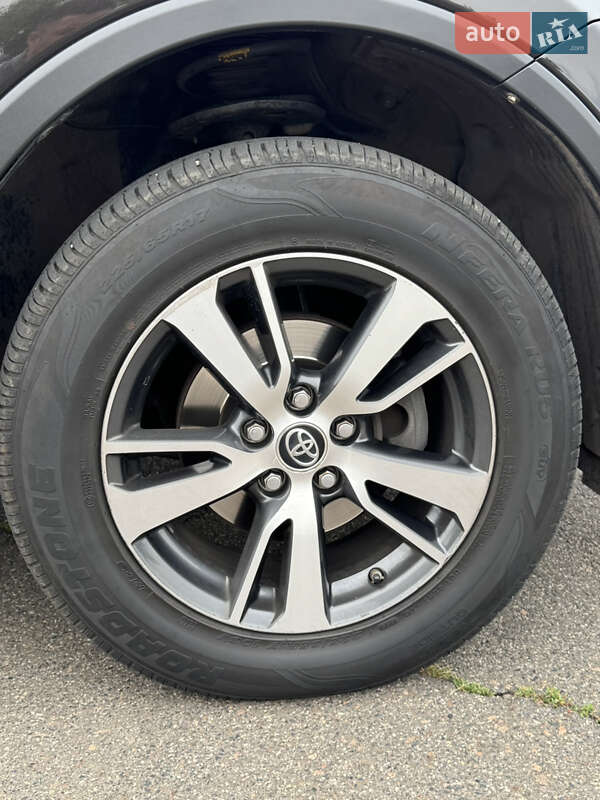 Toyota-24