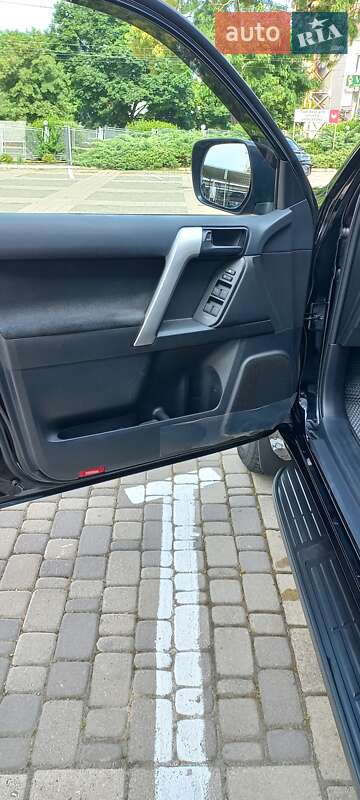 Toyota Land Cruiser Prado 2022