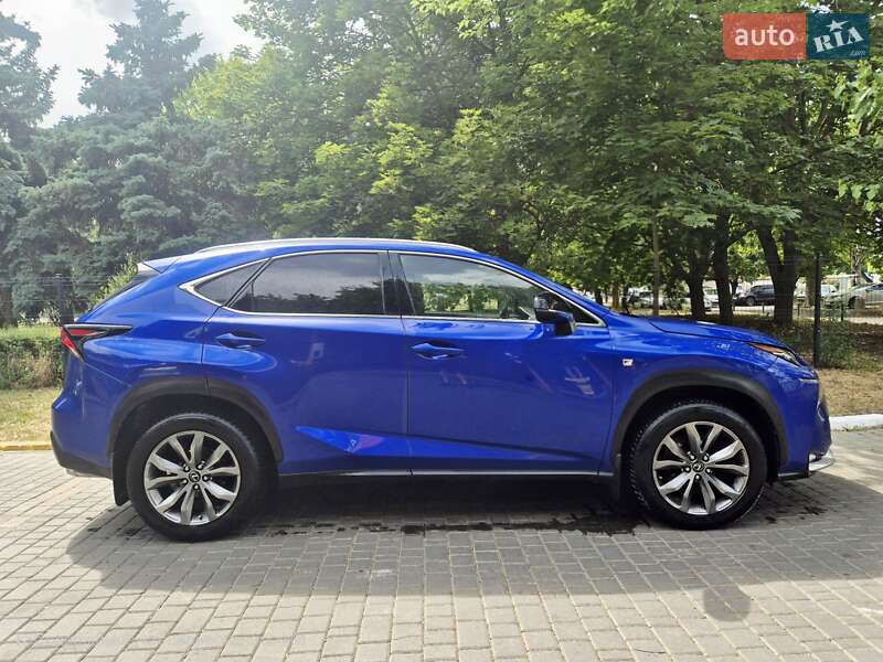Lexus NX 2016