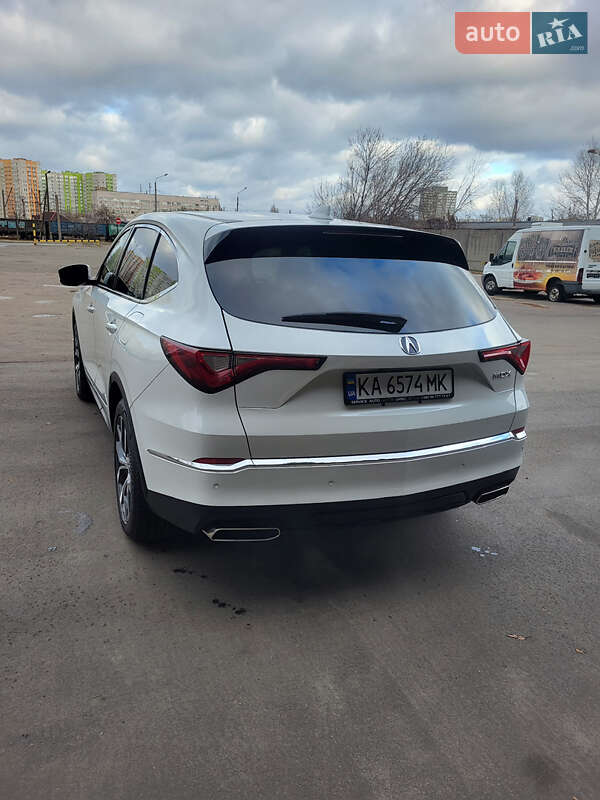 Acura MDX 2021