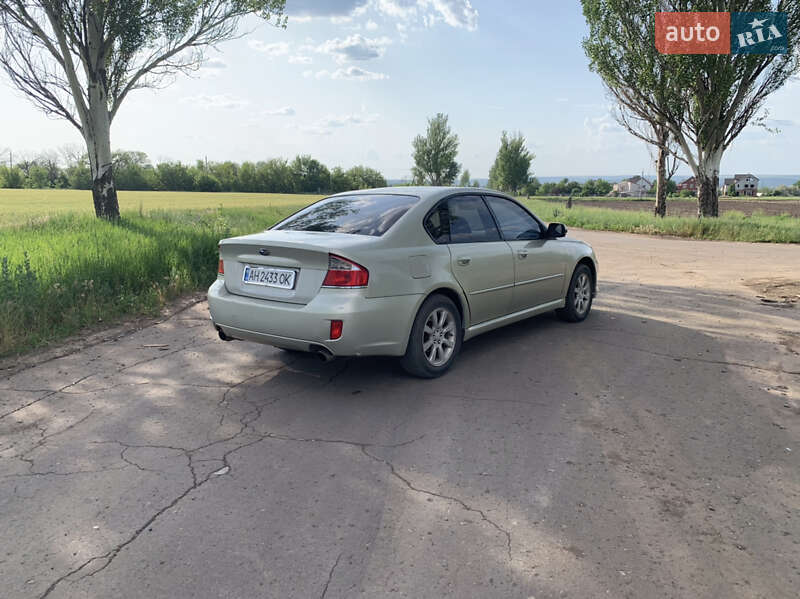 Subaru Legacy 2008