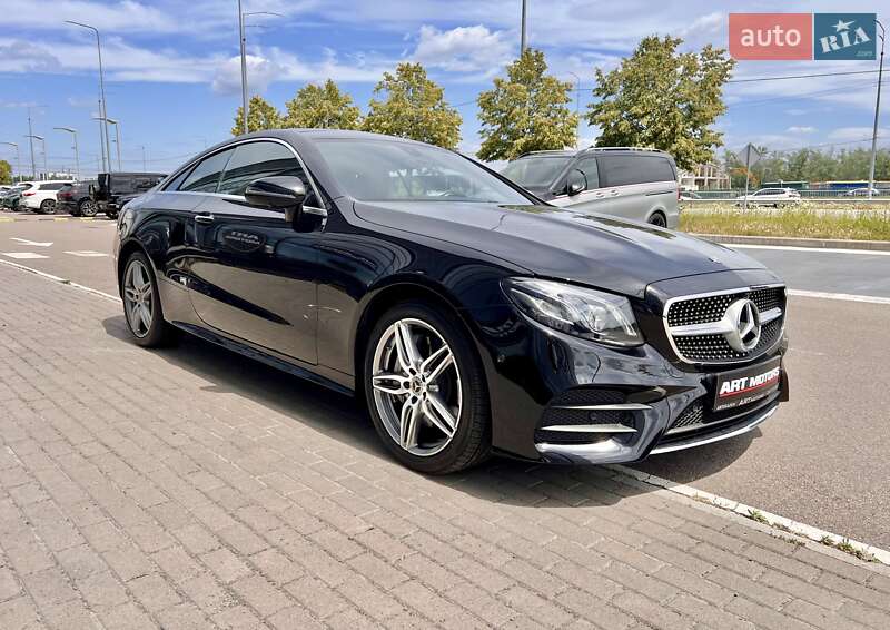Mercedes-Benz-29