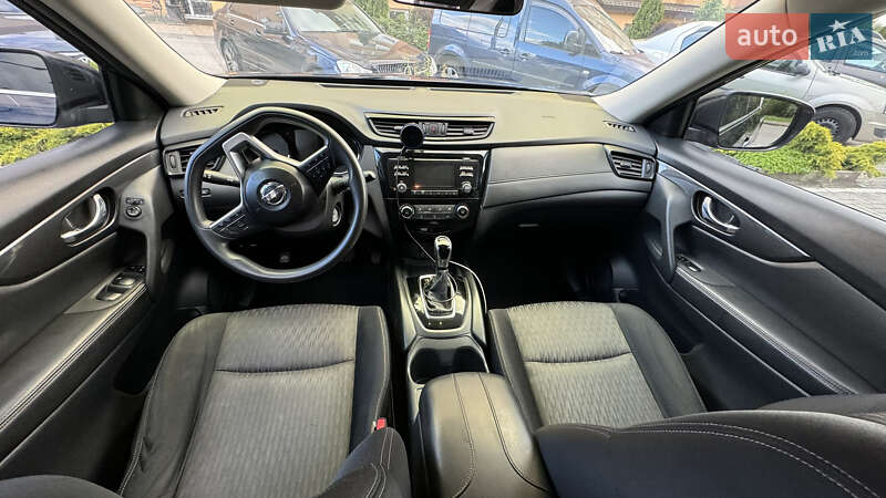 Nissan-11