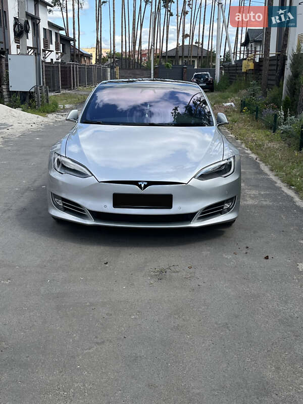 Tesla-18