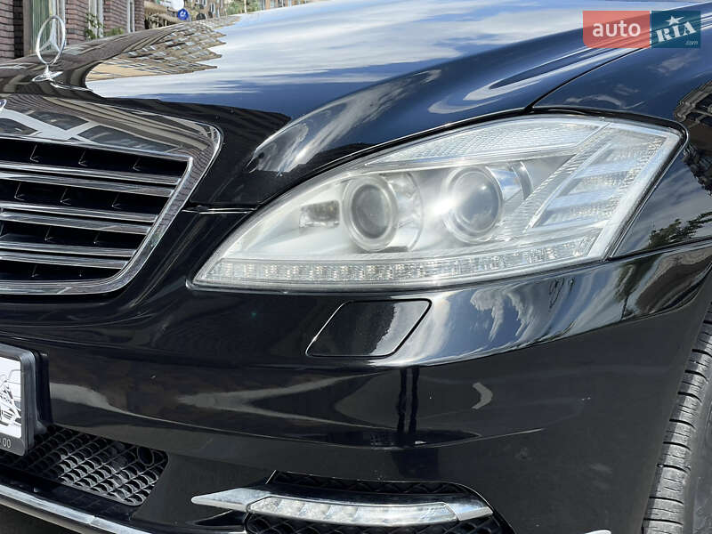 Mercedes-Benz S-Class 2008