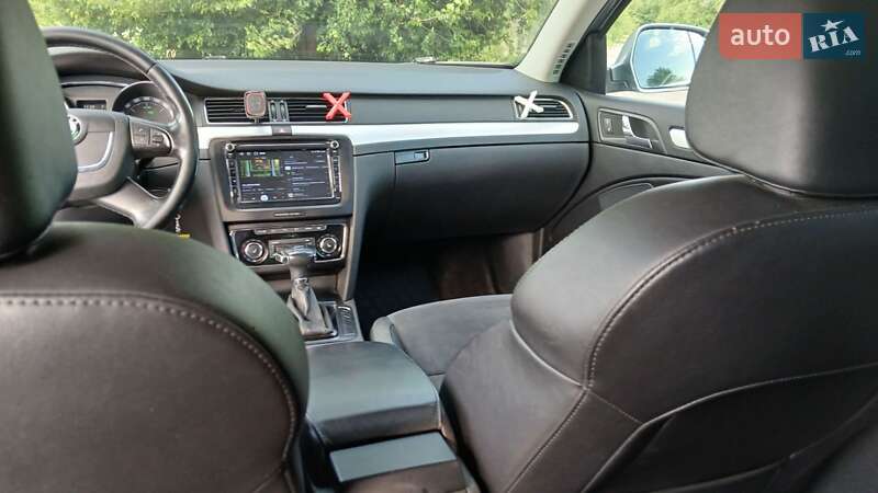 Skoda-4