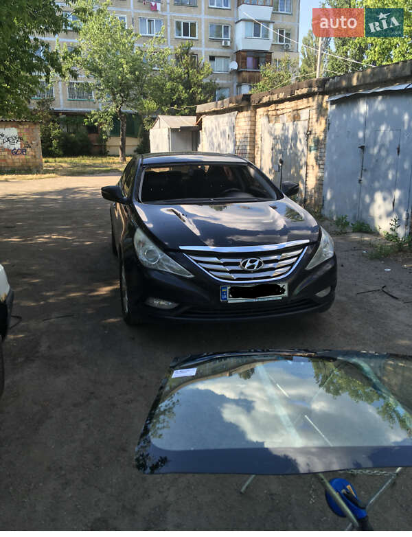 Hyundai-4