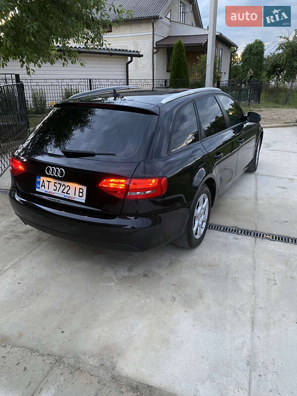 Audi-8