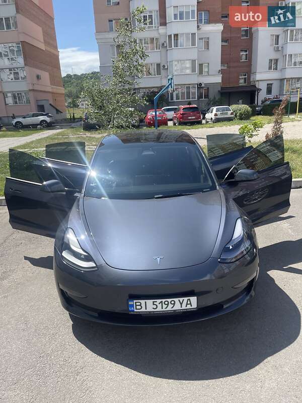Tesla-8