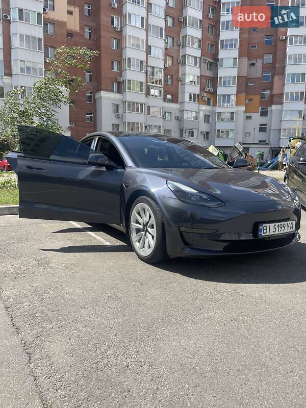 Tesla-11