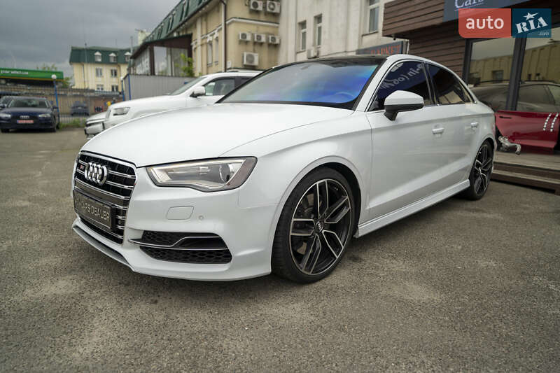 Audi-30