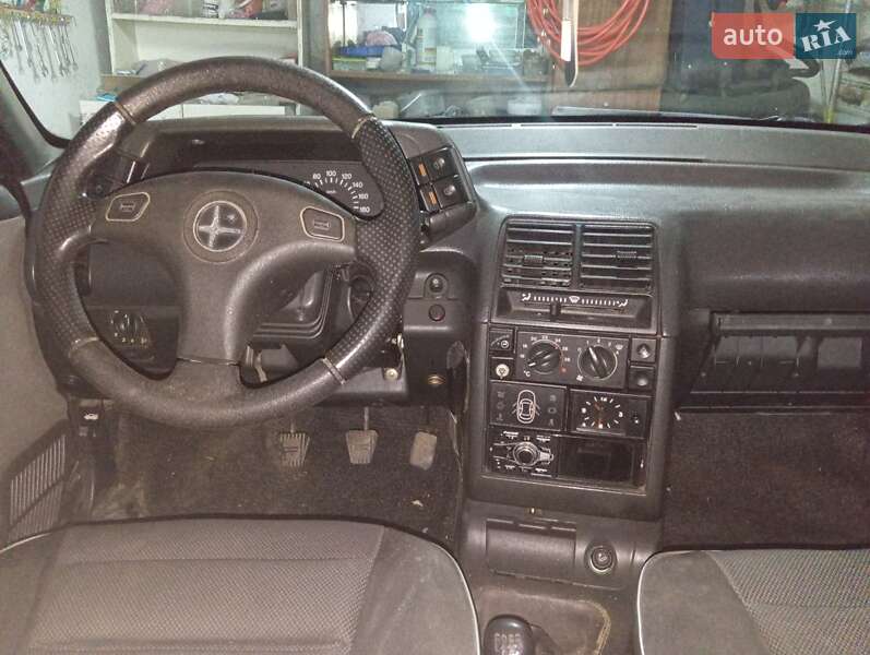 ВАЗ / Lada 2111 2007