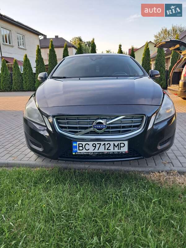 Volvo S60 2012