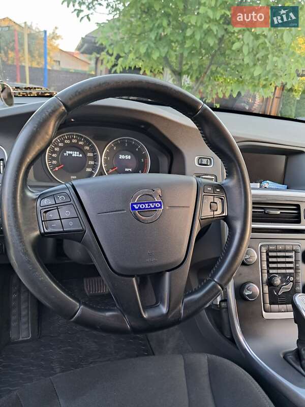 Volvo-5