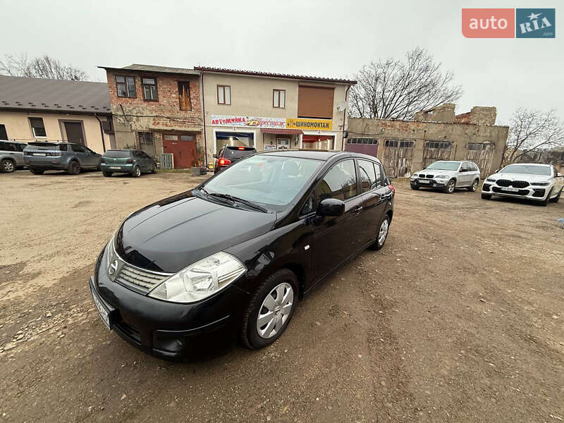 Nissan TIIDA 2007