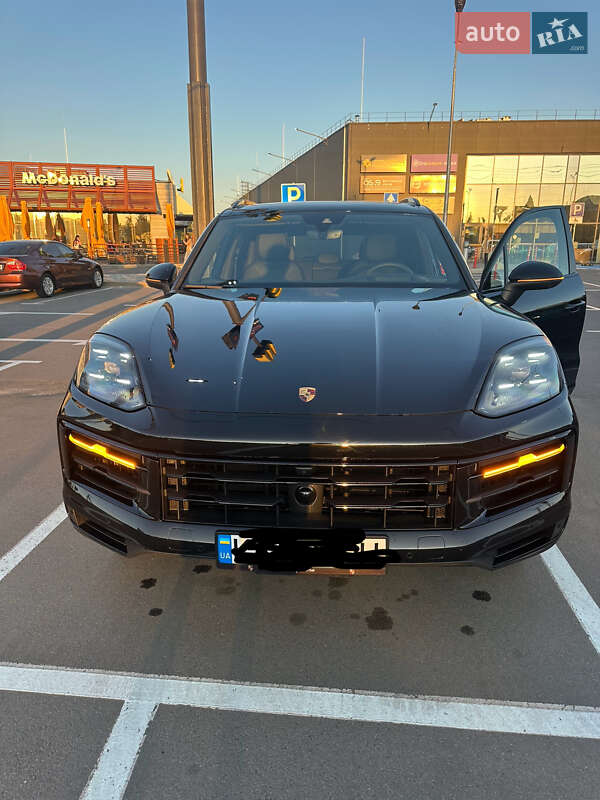 Porsche Cayenne 2024