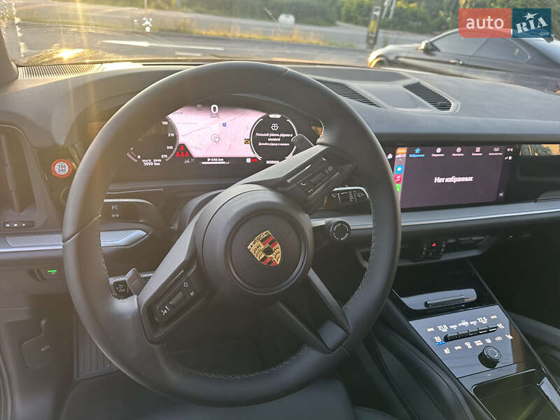 Porsche Cayenne 2024