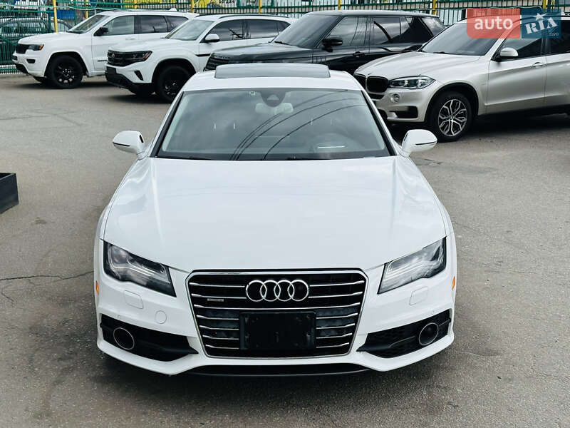 Audi-7